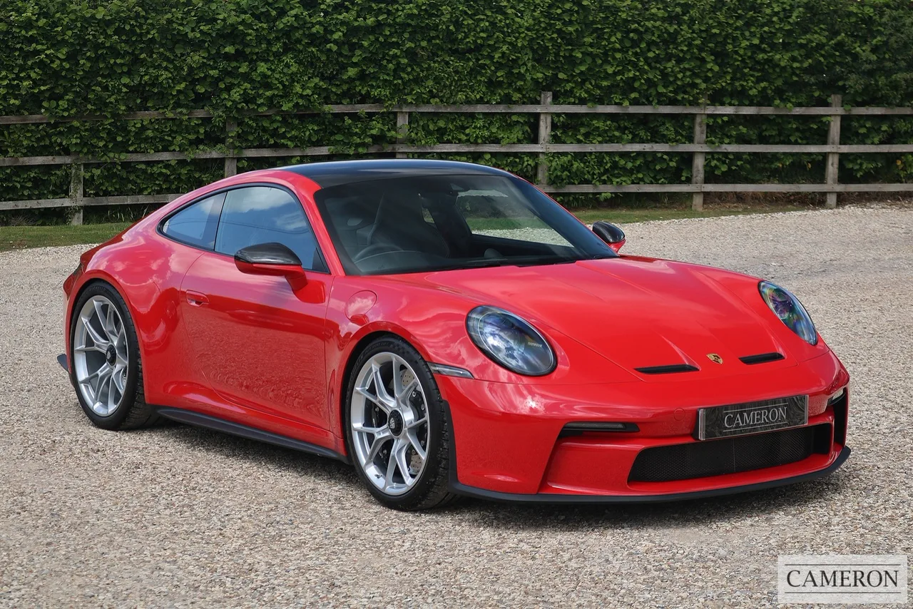 Porsche 911 Carrera (992)